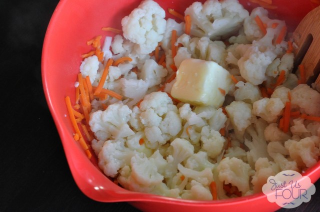 Cauliflower in Bowl_wm