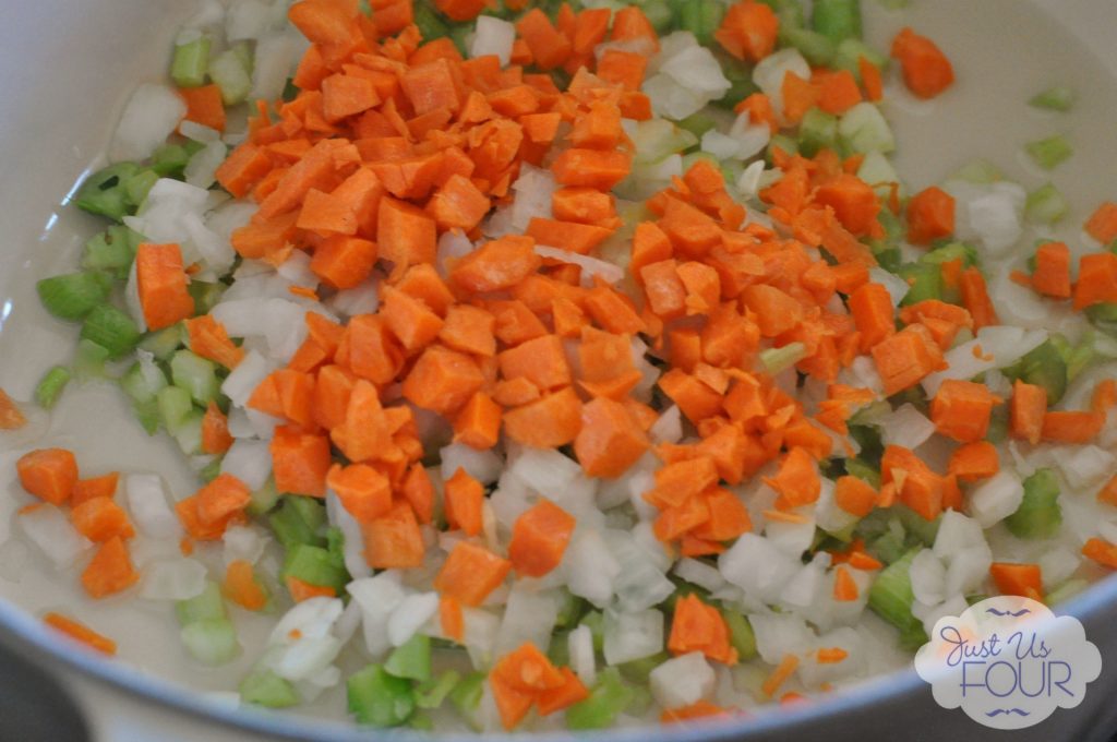 Vegetable Quinoa Soup: Progressive Thanksgiving Dinner