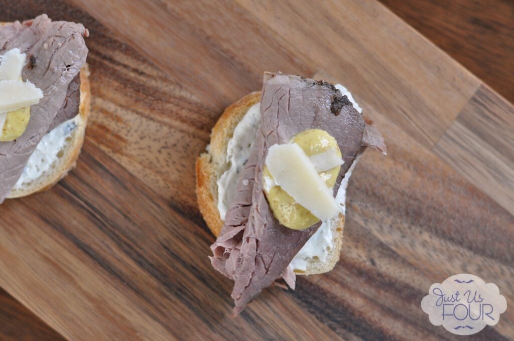 Roast Beef Crostini Appetizer