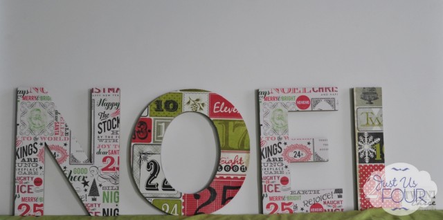 Scrapbook Paper Noel on Green_wm