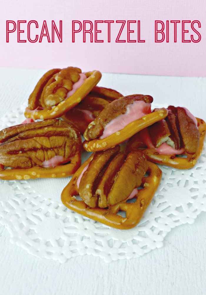 Valentine's Day Pecan Pretzel Bites #desserts #valentinesday #recipes