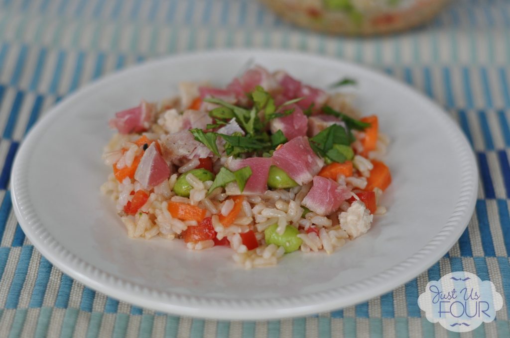 Brown Rice Salad with Seared Tuna | Just Us Four #recipes #salad #tuna