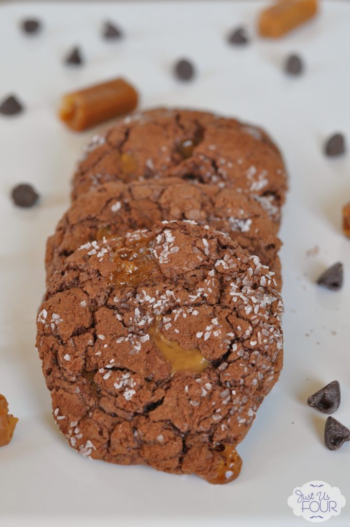 Chocolate Salted Caramel Cookies #recipes #desserts #cookies
