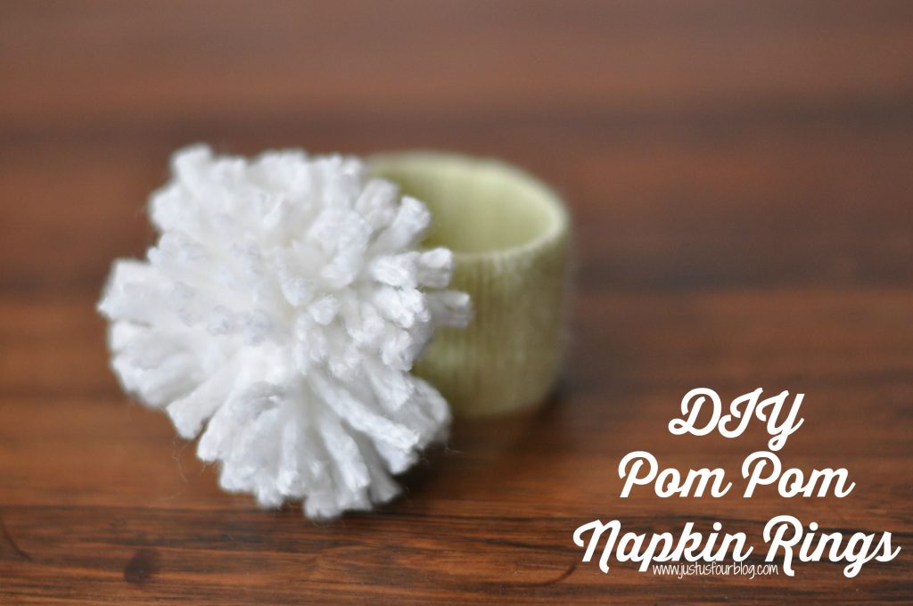 Pom Pom Napkin Rings #crafts #30minutecrafts #yarncrafts