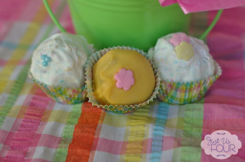 Spring Oreo Truffles #recipe #desserts #creativebuzz