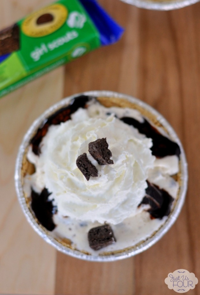 This dessert is the BEST thing for summer. Love the idea of creating Thin Mint flavored ice cream pies. #Cookies2Crunch #shop #cbias