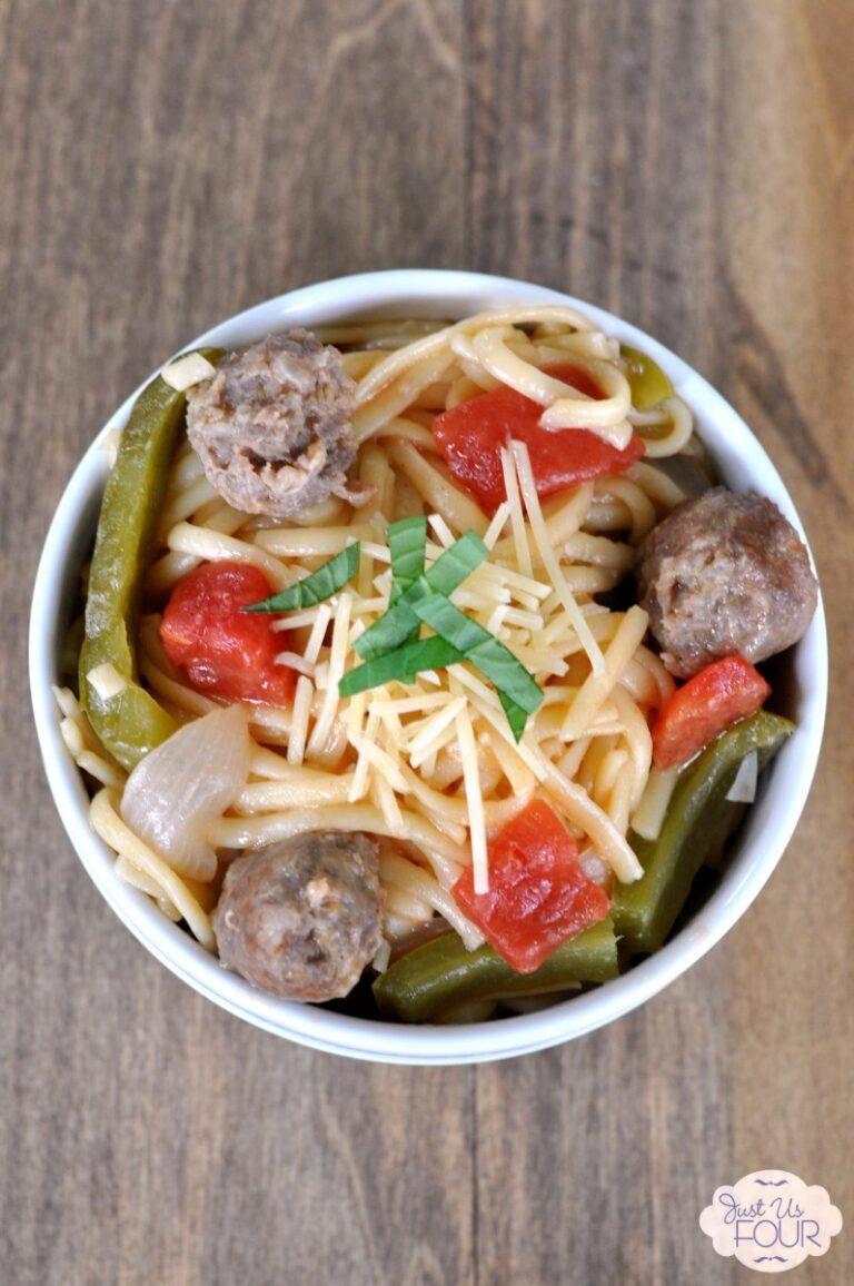 Now I don't have to spend a ton of time in the kitchen to make a yummy dinner. This sausage and pepper one pot pasta is perfect for our family.