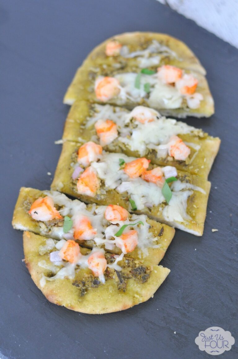 Easy and yummy herbed shrimp pesto pizza!