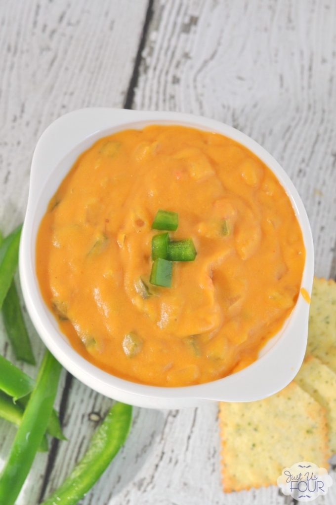 This pumpkin queso dip is such a creative way to sneak in vegetables to party food!