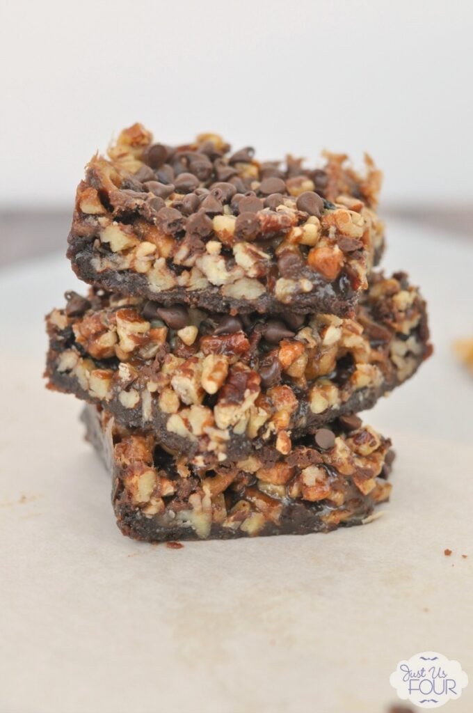 All the taste of pecan pie with some added chocolate in an easy to make bar form. I see these on our Christmas plates this year for sure.