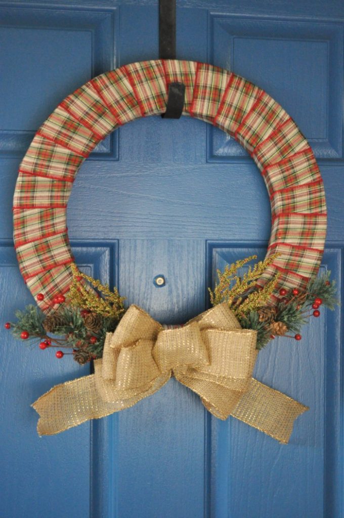 The perfect Christmas wreath: a plaid and burlap one.