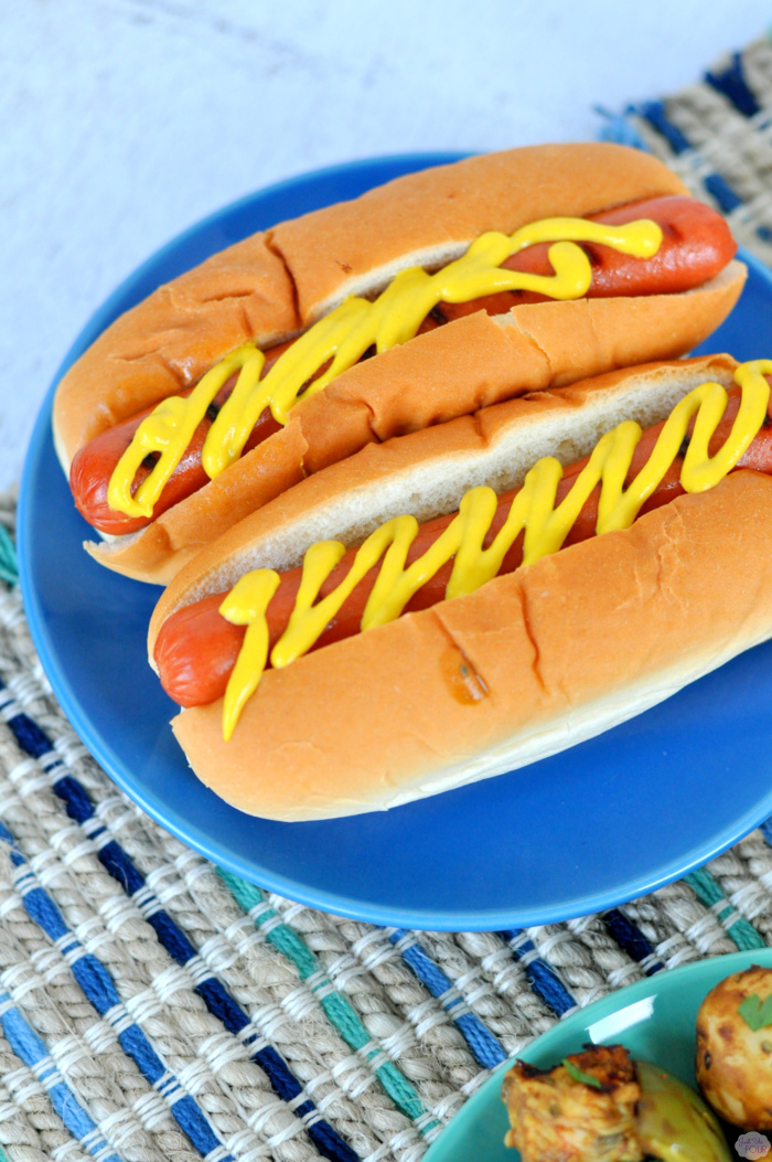 mustard-balsamic-chicken-kabobs-hot-dogs