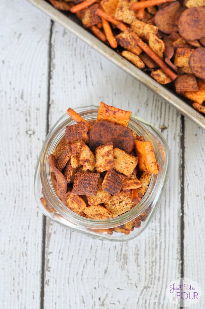 Sriracha Ranch Chex Mix