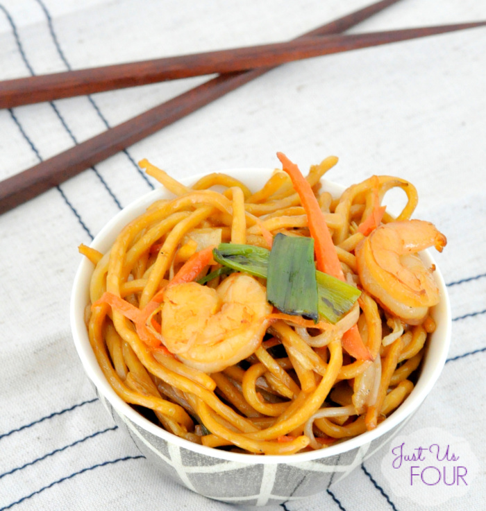 Spicy Pan Fried Noodles with Shrimp