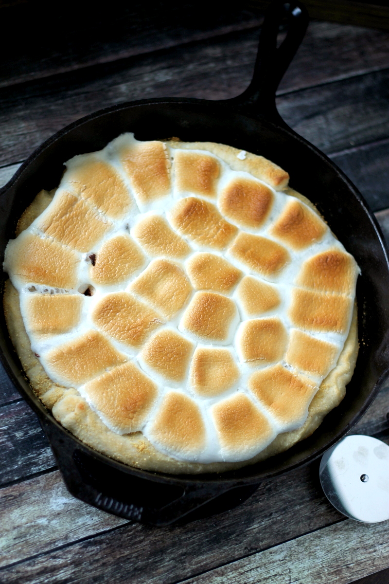 Deep Dish S'mores Pizza