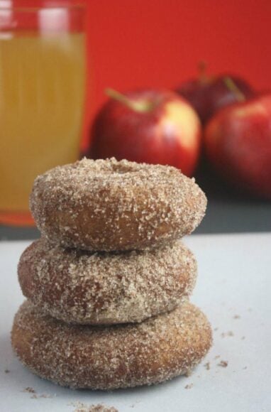 gluten-free-apple-cider-doughnut-recipe-674x1024