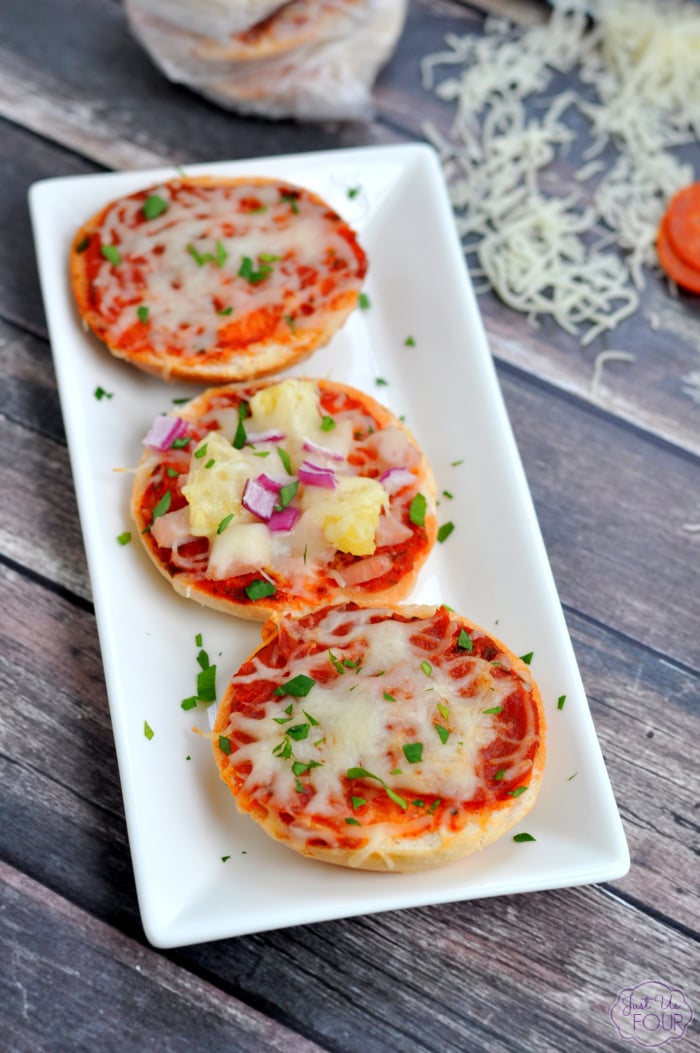 Easy Freezer Friendly Pizza Bagels