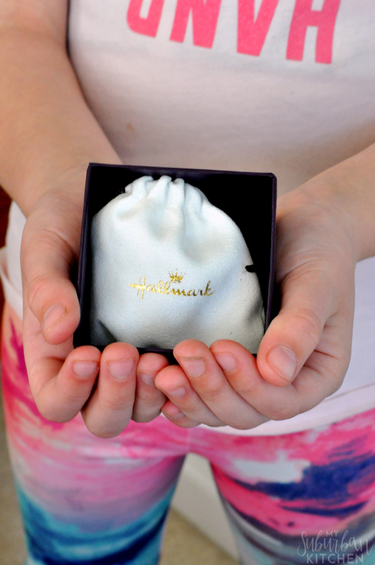 hallmark-jewelry-14