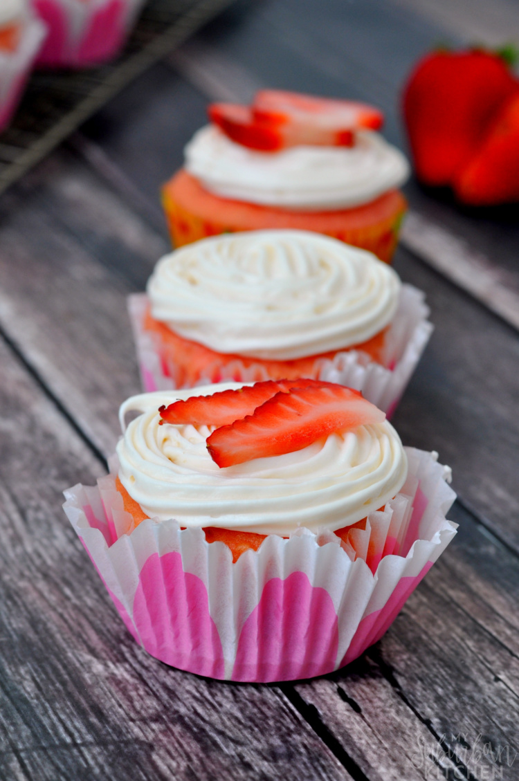Strawberry Prosecco Cupcakes Recipe