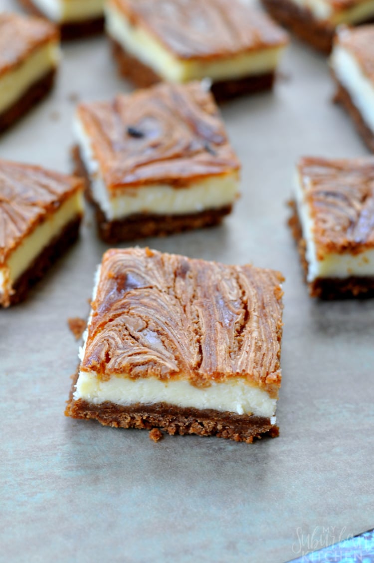 Cookie Butter Cheesecake Bars Recipe