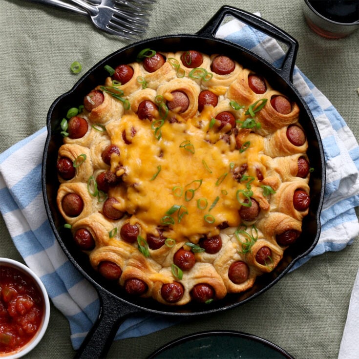 Image for Chili Dog Bread Ring Recipe
